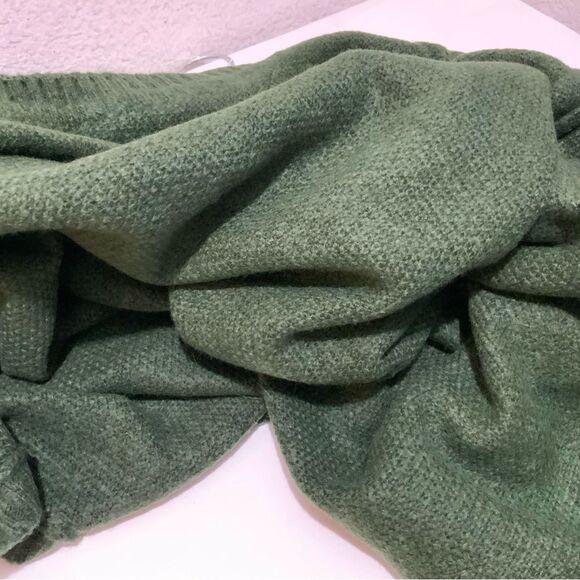 LOFT M/L Medium Large Heather Green Knit Poncho Sweater Wool Blend Soft Cozy - Picture 5 of 9